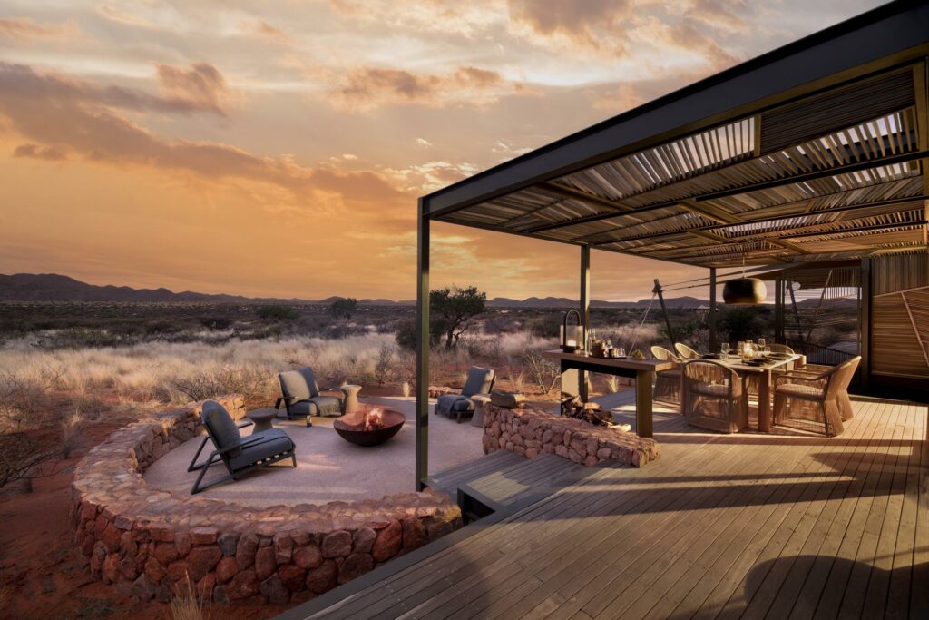 LOAPI PATIO AND FIRE PIT